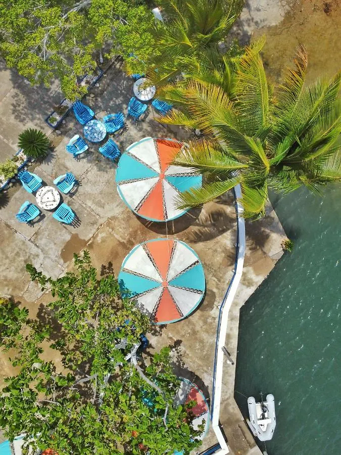 Puerto Blanco Marina & Hotel Luperon